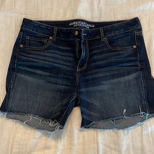 Size 16 American Eagle Outfitters “midi” shorts